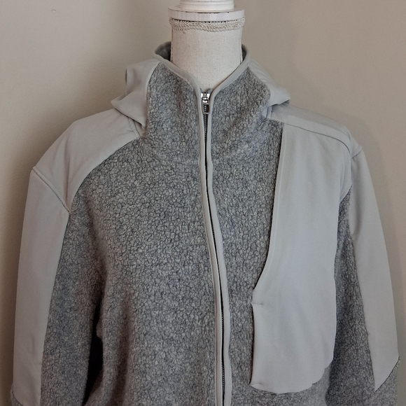 Lululemon Tundra Trek Full Zip Hooded Jacket Gray Mens Size XL Style M3BRPS - Picture 10 of 11